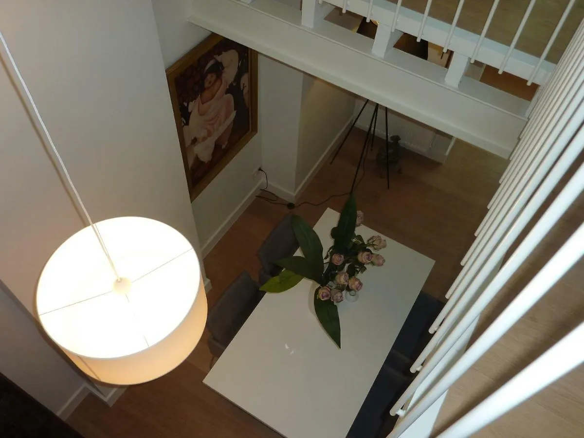 Antwerp Old Town Triplex Apartment